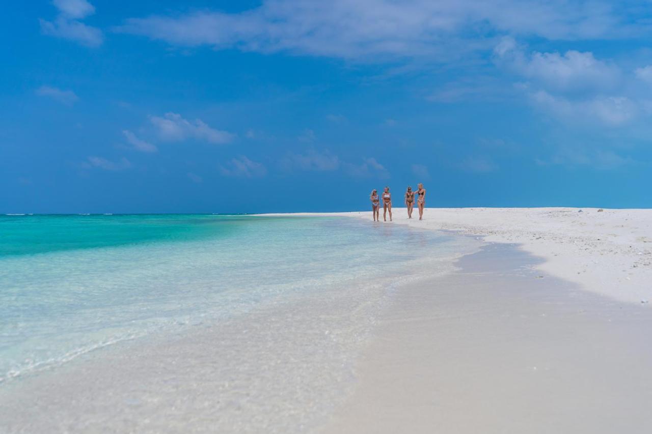 Holiday Village Retreat Bodufolhudhoo Exterior photo