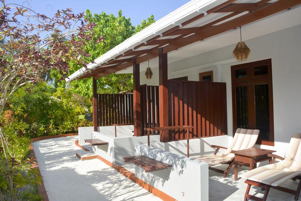 Holiday Village Retreat Bodufolhudhoo Exterior photo
