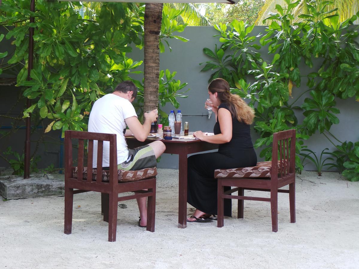 Holiday Village Retreat Bodufolhudhoo Exterior photo