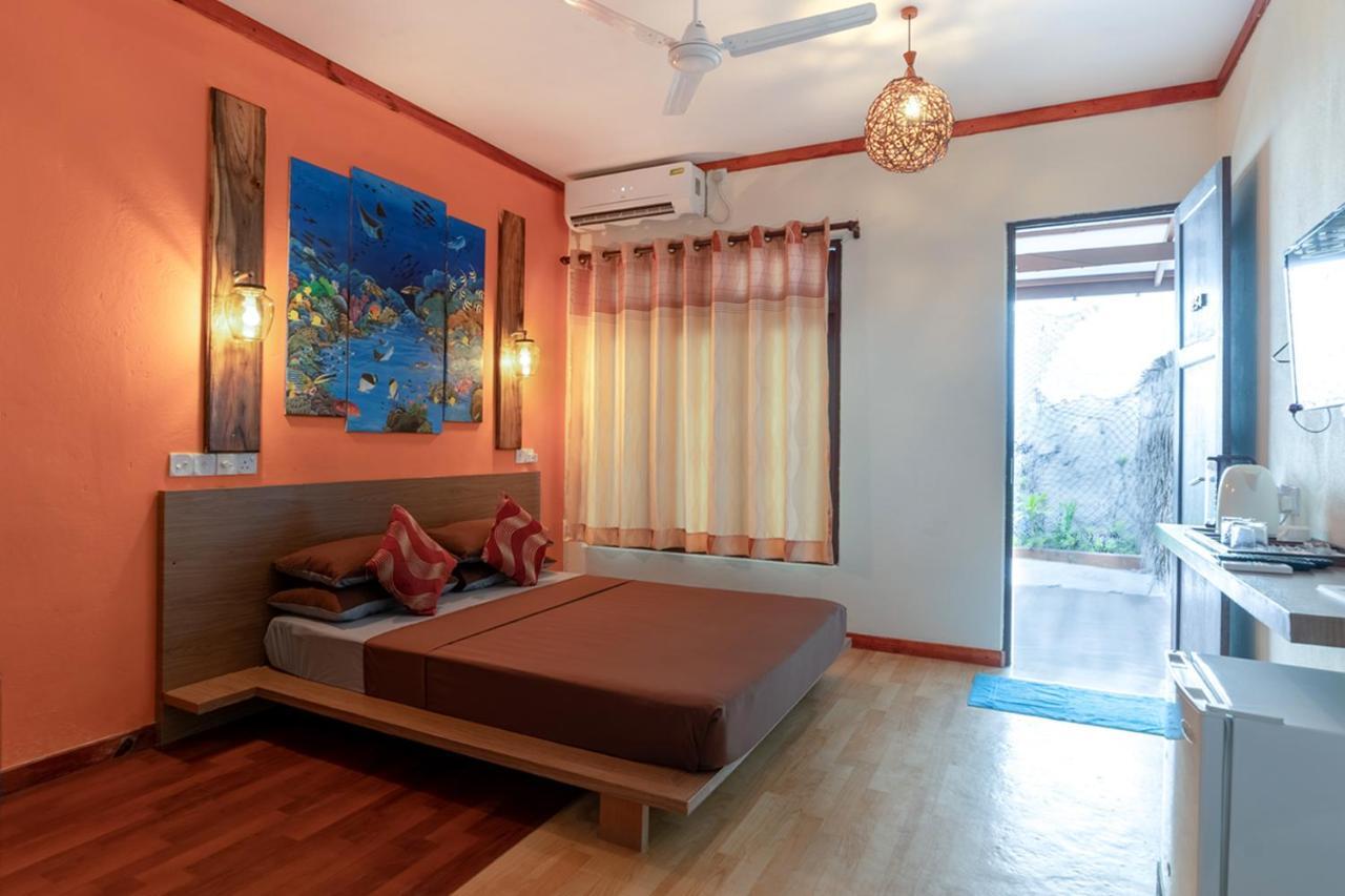 Holiday Village Retreat Bodufolhudhoo Exterior photo